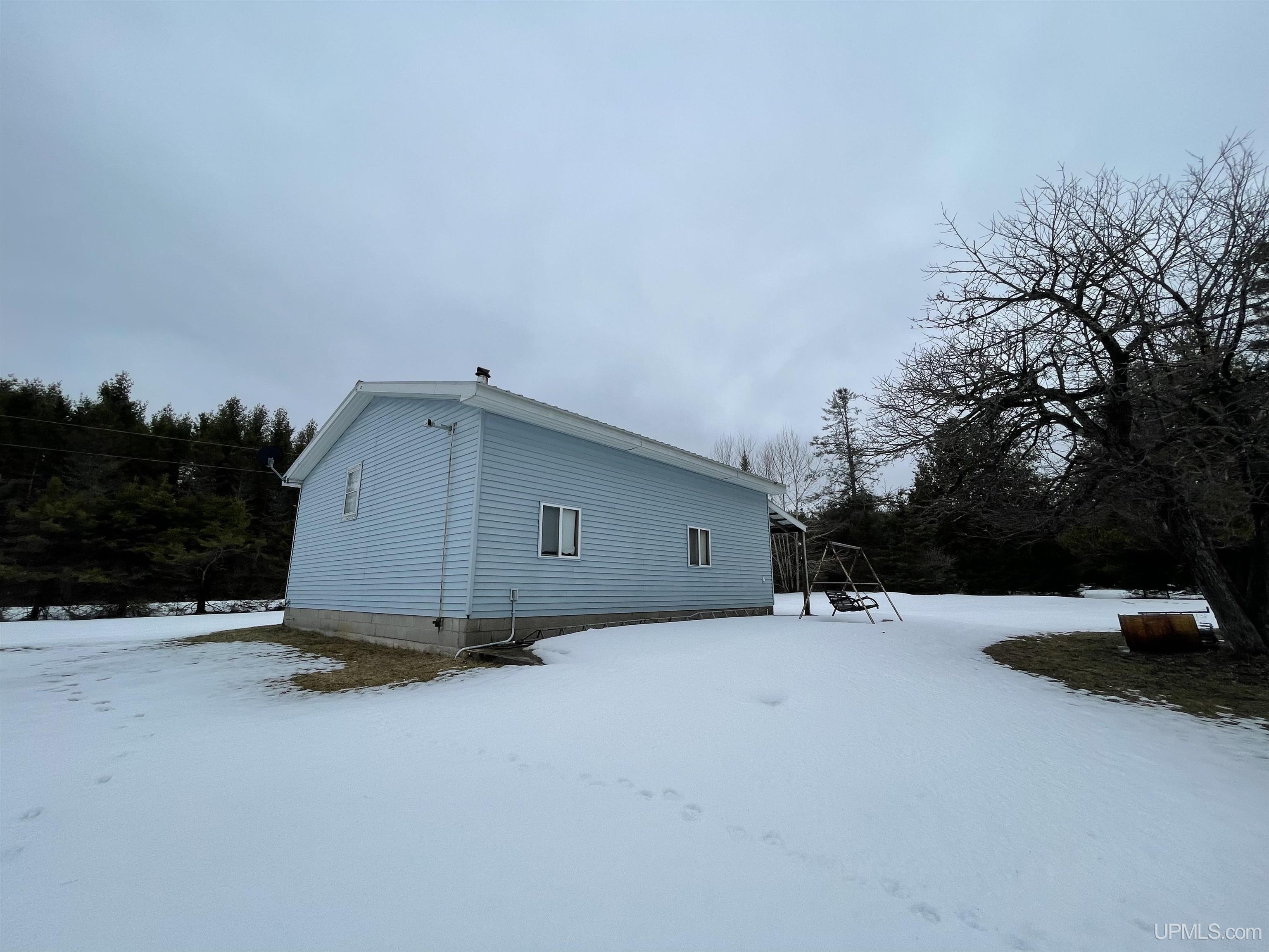 11128 Co Road Rapid River, MI 49878 - Photo 92 of 97