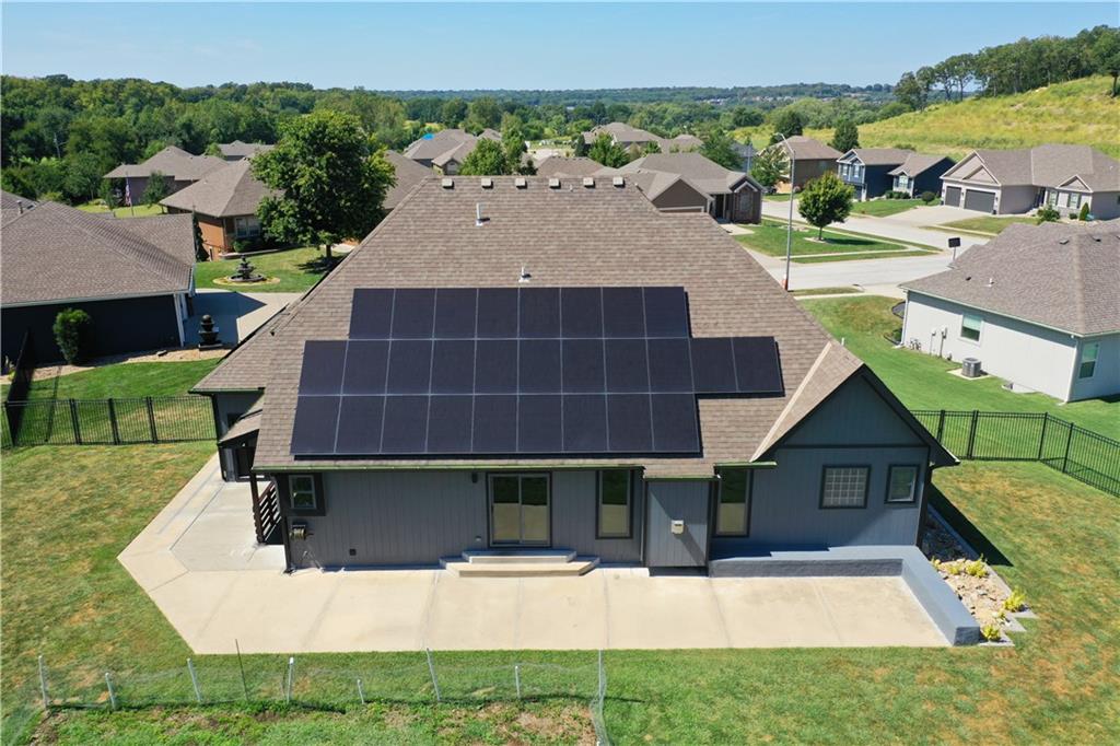 3221 South Mize Ridge Court Independence, MO 64057 - Photo 6 of 40 Gallery Image 6