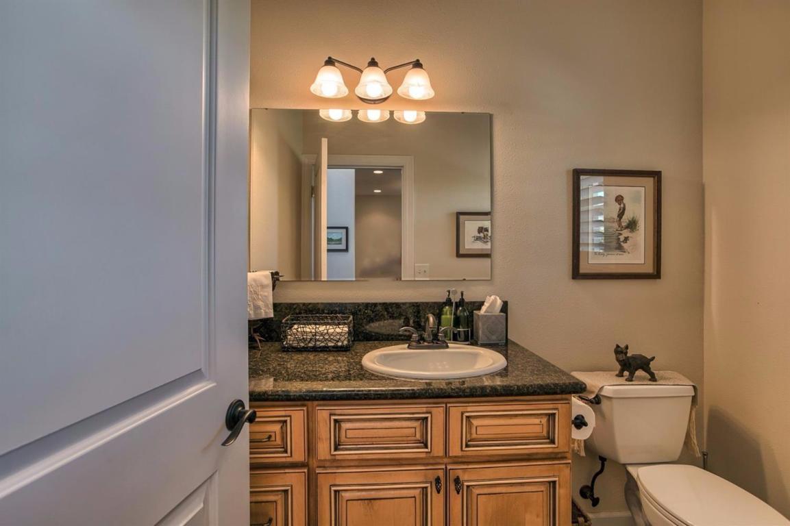 730 South Valley View Road Ashland, OR 97520 - Photo 11 of 34 11