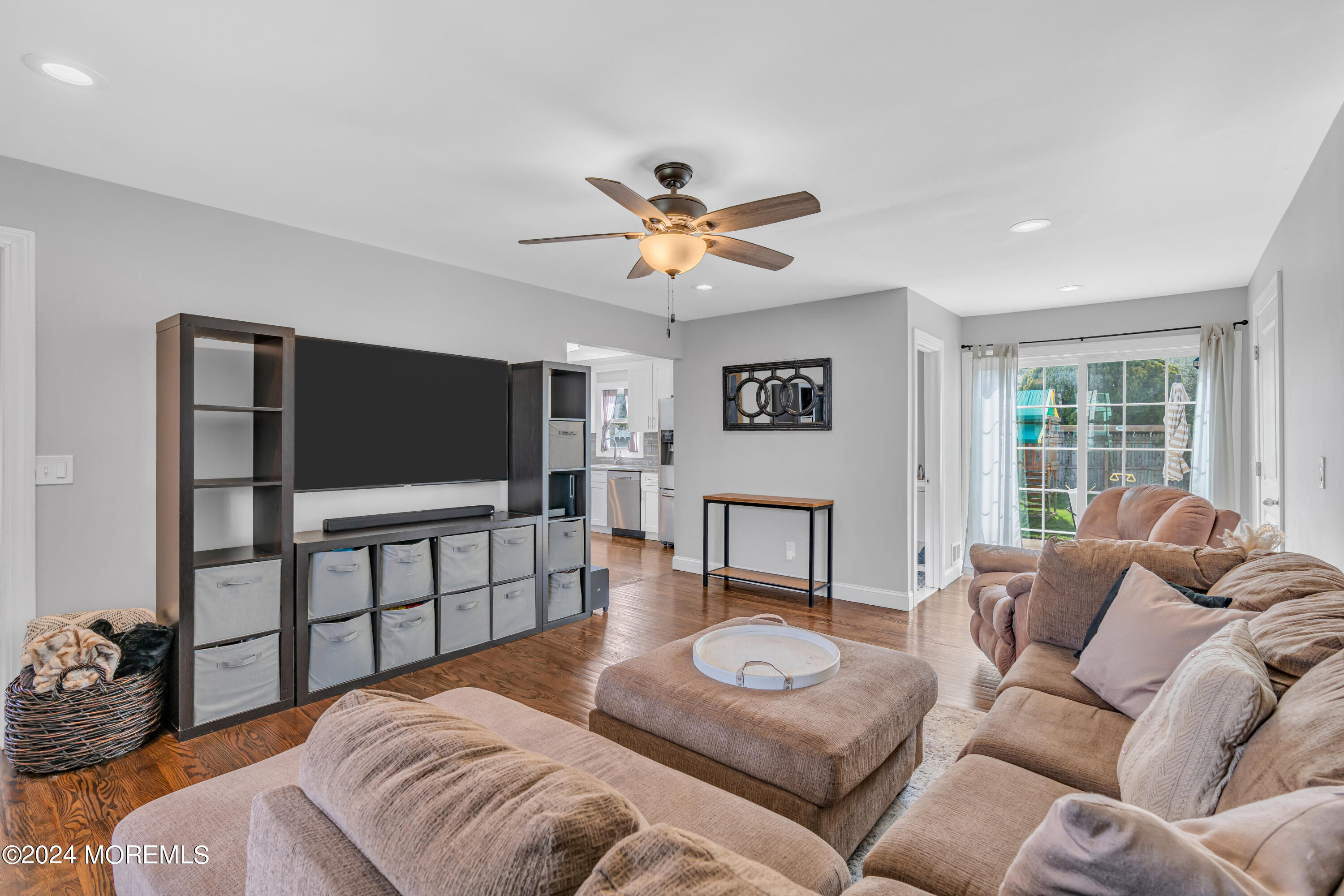 301 Sudbury Road Point Pleasant, NJ 08742 - Photo 26 of 55 035_dsc00078