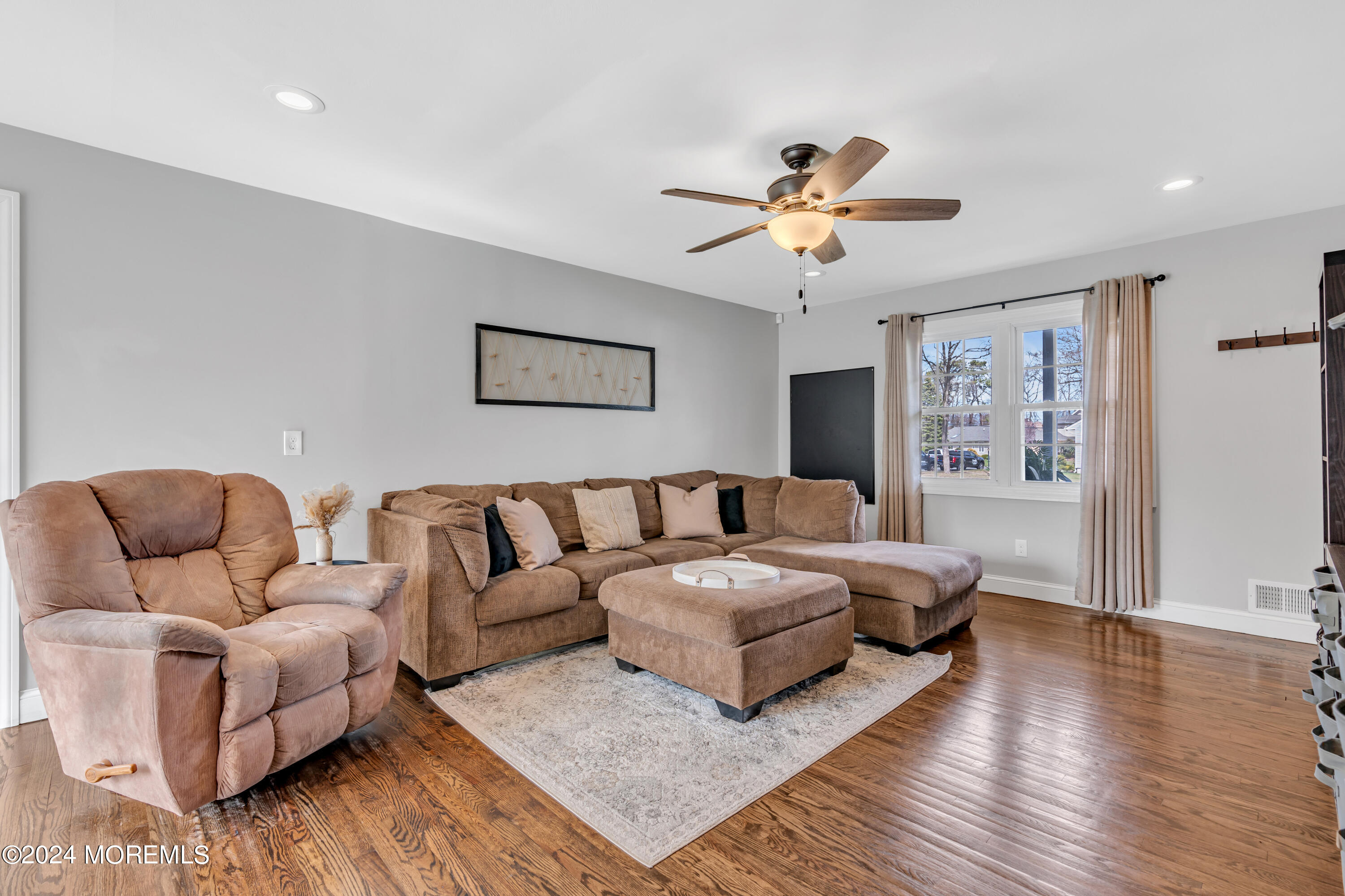 301 Sudbury Road Point Pleasant, NJ 08742 - Photo 28 of 55 037_dsc00088