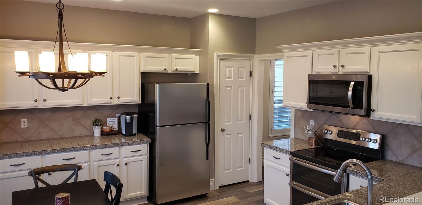9878 Silver Maple Road Highlands Ranch, CO 80129 - Photo 8 of 36 Gallery Image 8