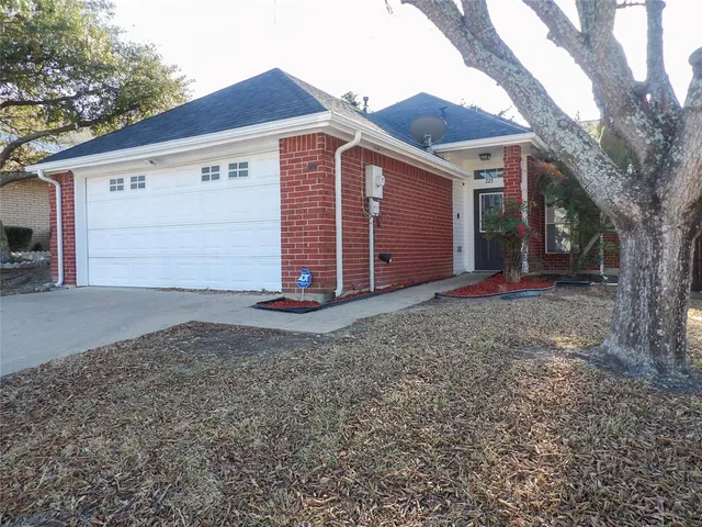 $250,000 | 223 Juniper Ridge Court, DeSoto, TX 75115