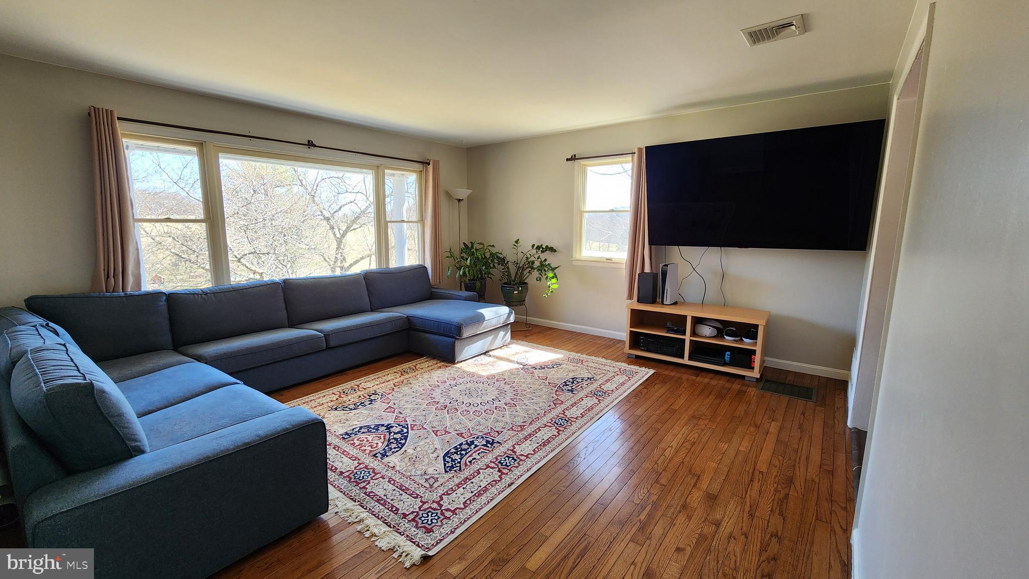 21 Western Road Dillsburg, PA 17019 - Photo 6 of 47 Gallery Image 6