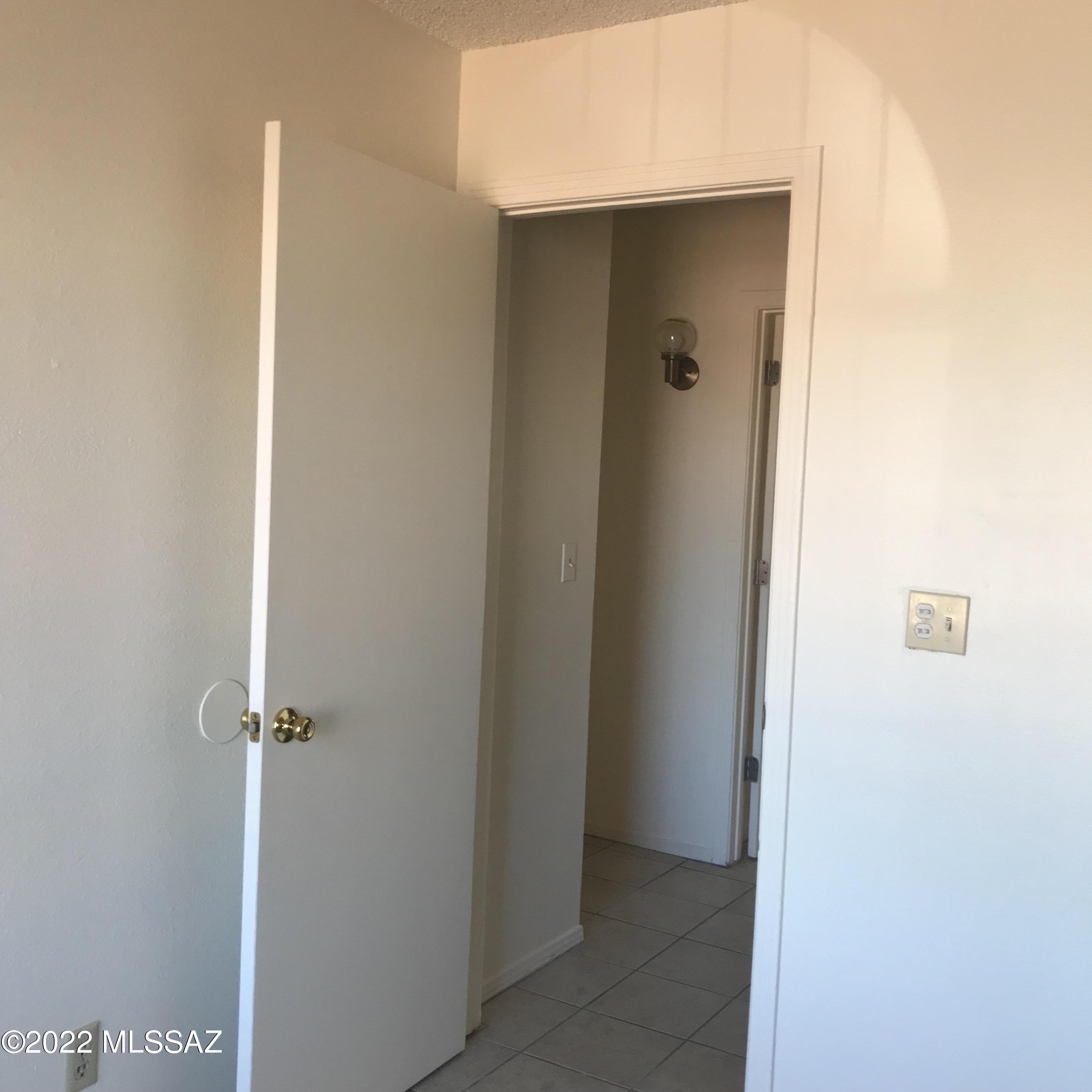 1418 South Gecko Road Tucson, AZ 85713 - Photo 27 of 30
