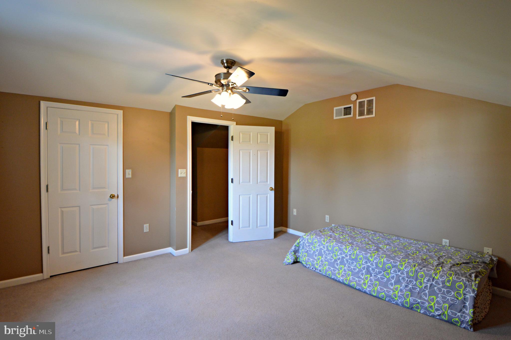 554 Crosswinds Drive Lititz, PA 17543 - Photo 16 of 28 Gallery Image 16