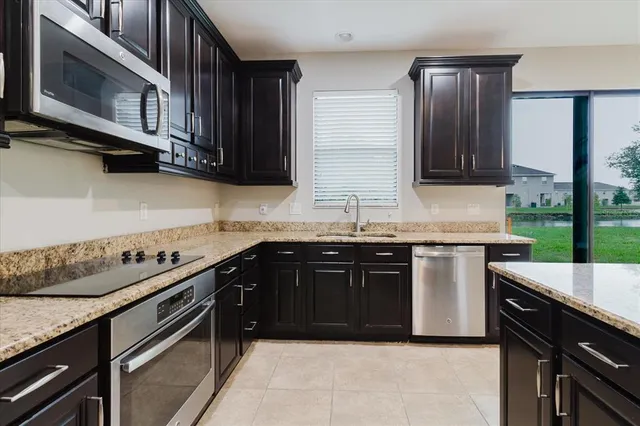 $595,000 | 1389 Heritage Landings Drive, Lakeland, FL 33805