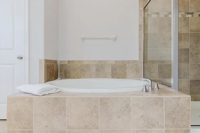 $595,000 | 1389 Heritage Landings Drive, Lakeland, FL 33805