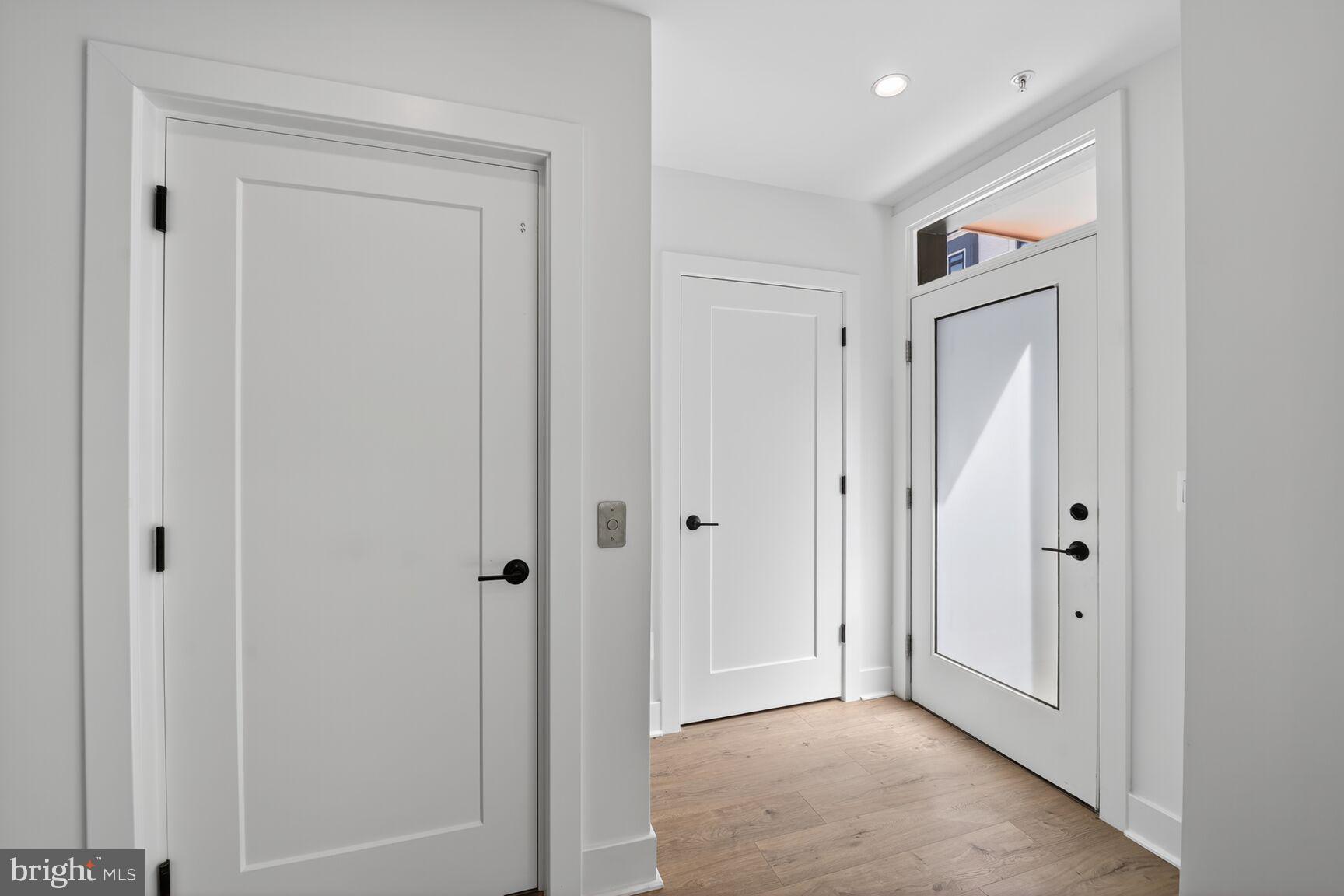 61 Lower Service Road Northwest, Unit HOMESITE 940 Washington, DC 20422 - Photo 11 of 26 a view of a hallway with closet area