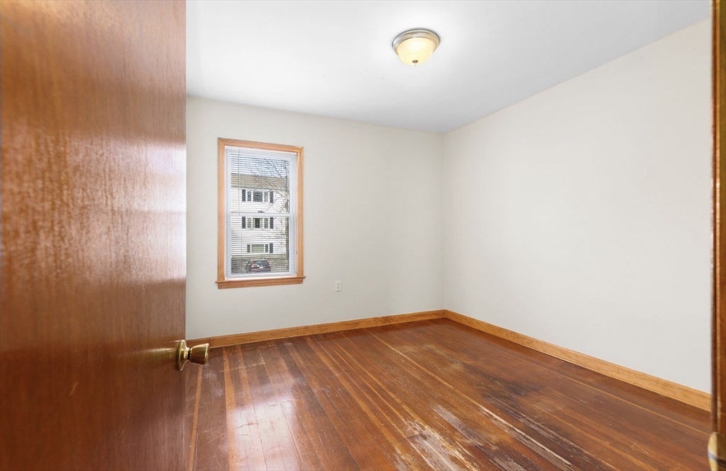 344 Snell Street, Unit 2 Fall River, MA 02721 - Photo 9 of 10