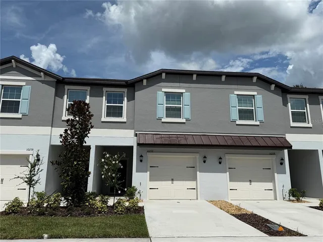 $1,975 | 10232 Trumpet Honeysuckle Way, San Antonio, FL 33576