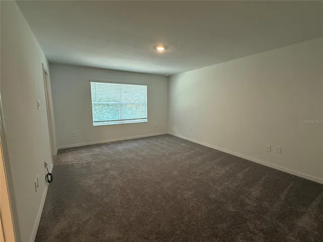 $1,975 | 10232 Trumpet Honeysuckle Way, San Antonio, FL 33576