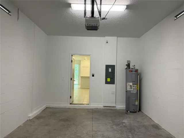 $1,975 | 10232 Trumpet Honeysuckle Way, San Antonio, FL 33576