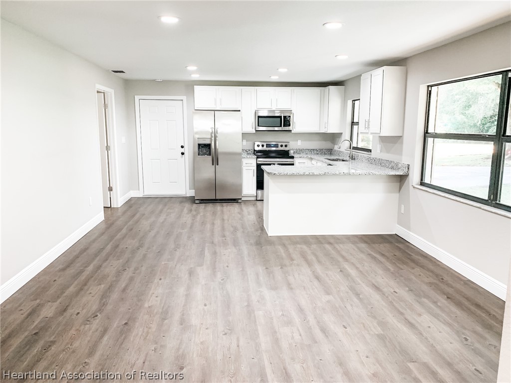 116 Lakeside Road Sebring, FL 33870 - Photo 10 of 17 Gallery Image 10