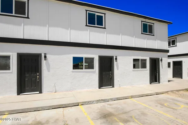$159,900 | 1800 South Kofa Avenue, Unit 11, Parker, AZ 85344