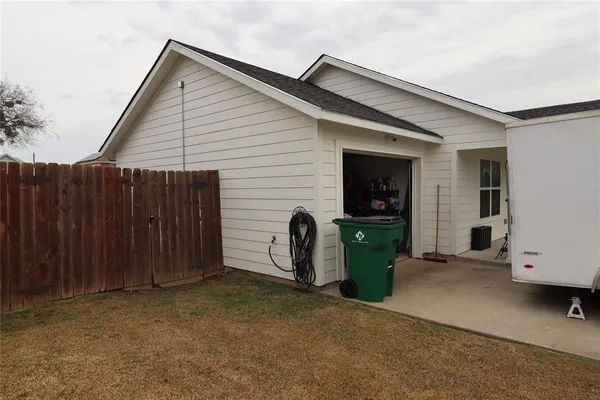 $225,000 | 309 Thomas Street, Terrell, TX 75160