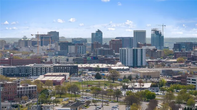 $340,000 | 1716 Summit Avenue, Unit 4, Richmond, VA 23230