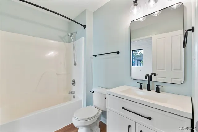 $340,000 | 1716 Summit Avenue, Unit 4, Richmond, VA 23230