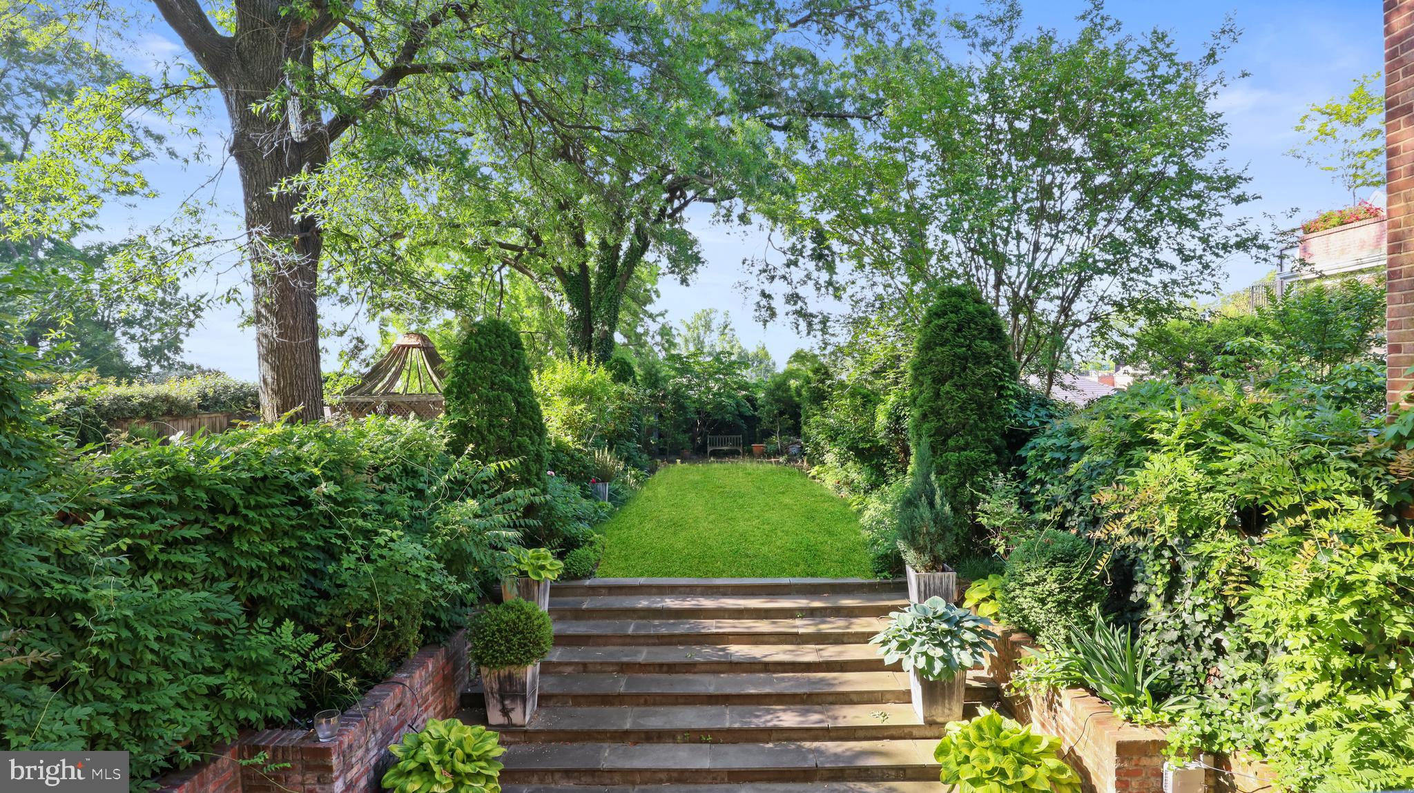 3310 R Street Northwest Washington, DC 20007 - Photo 29 of 31 Expansive back yard, potential for carriage house.