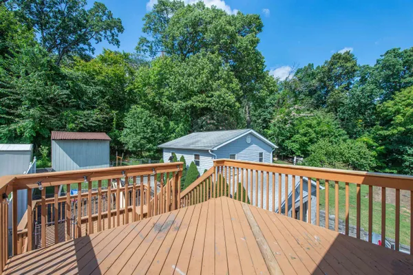 $2,050 | 54 Avenue C, Unit 2, Haledon, NJ 07508