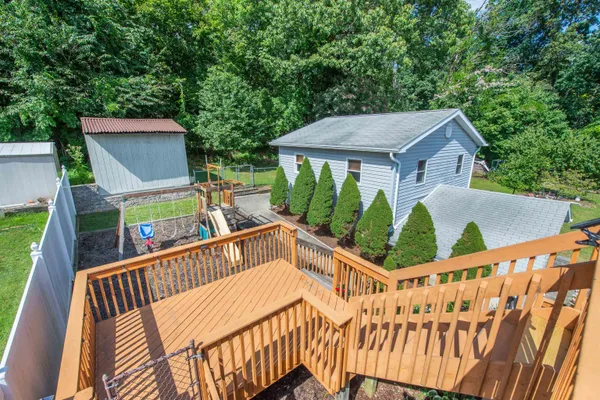 $2,050 | 54 Avenue C, Unit 2, Haledon, NJ 07508