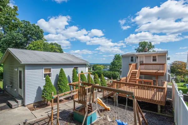 $2,050 | 54 Avenue C, Unit 2, Haledon, NJ 07508