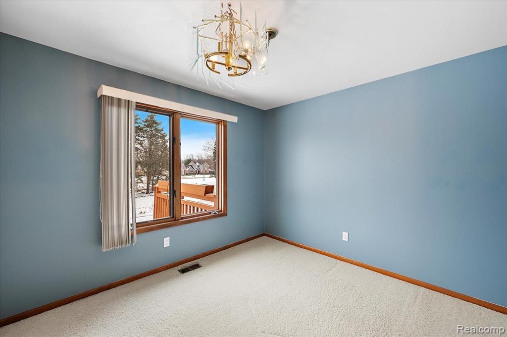 2251 Highsplint Drive Rochester Hills, MI 48307 - Photo 16 of 68