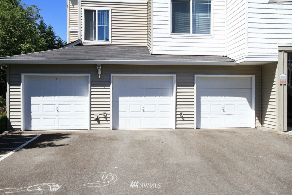 2009 196th Street Southeast, Unit E 101 Bothell, WA 98012 - Photo 16 of 17