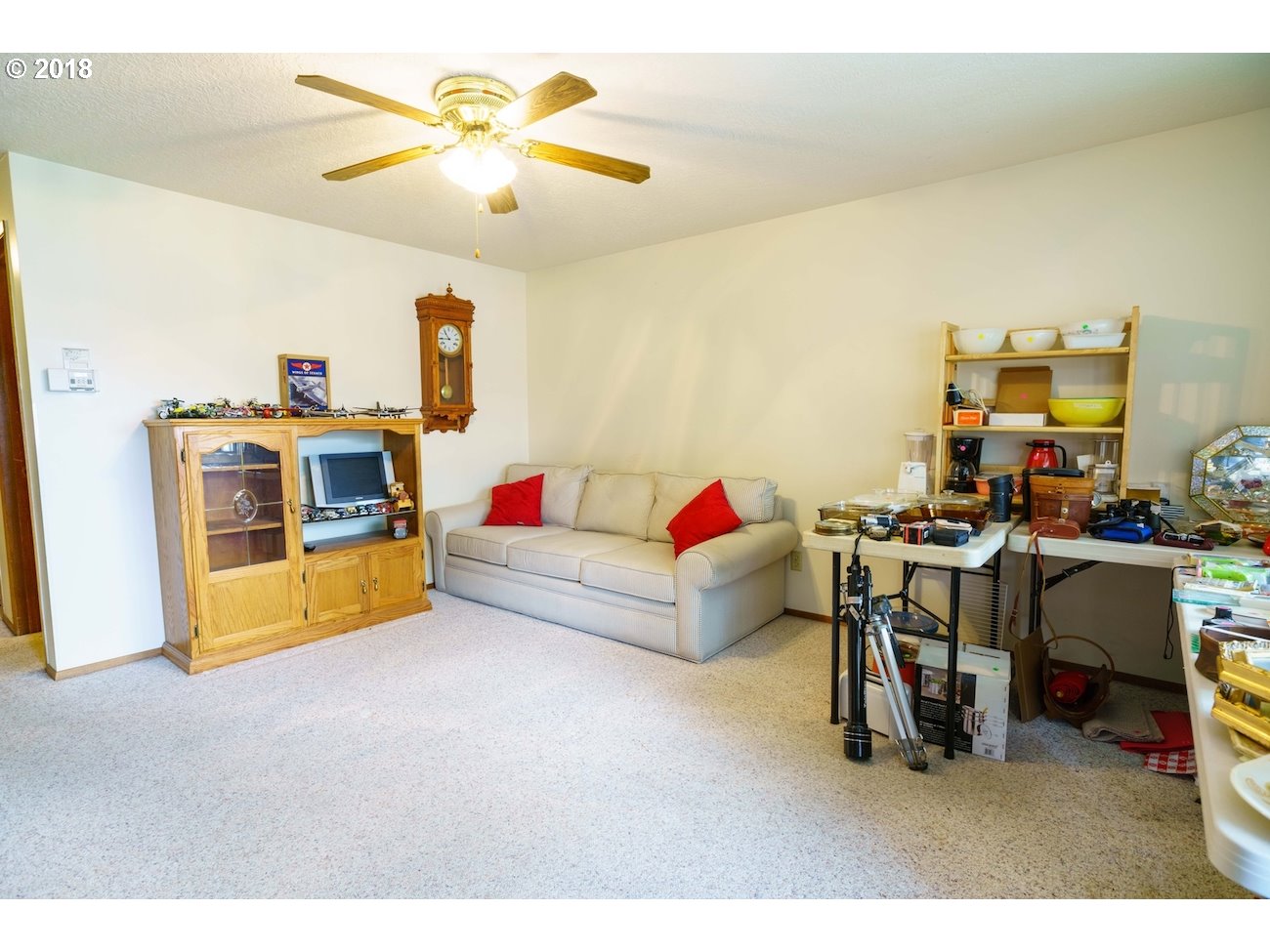 1375 Quinn Road Woodburn, OR 97071 - Photo 2 of 12 Gallery Image 2