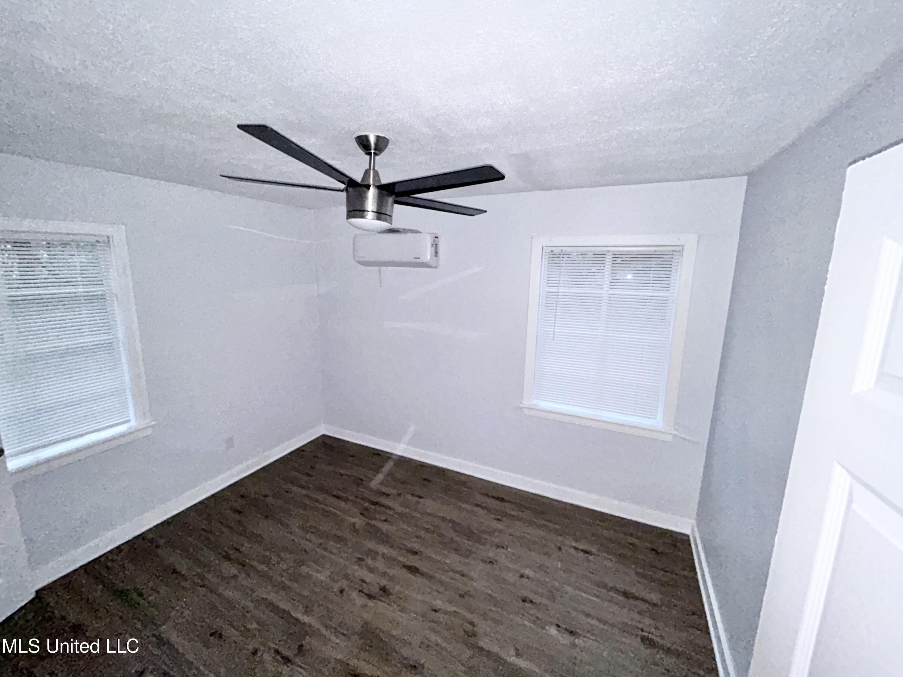 1722 Hampton Street Jackson, MS 39209 - Photo 5 of 10 Bedroom1