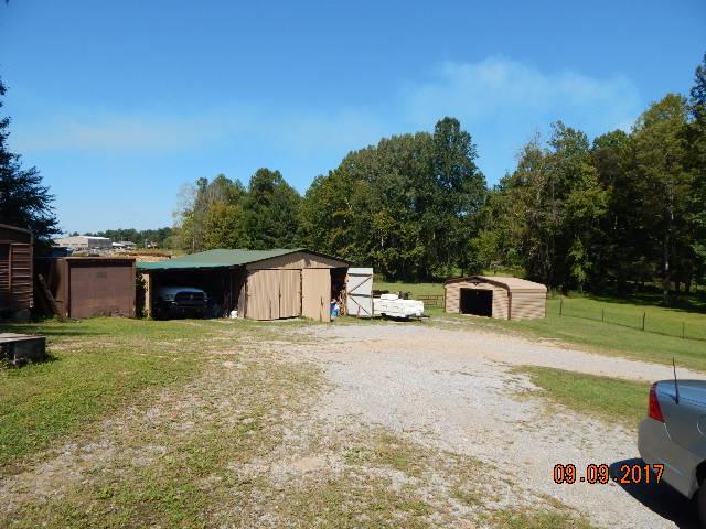 300 Kizer Ridge Road Erin, TN 37061 - Photo 14 of 29 Gallery Image 14