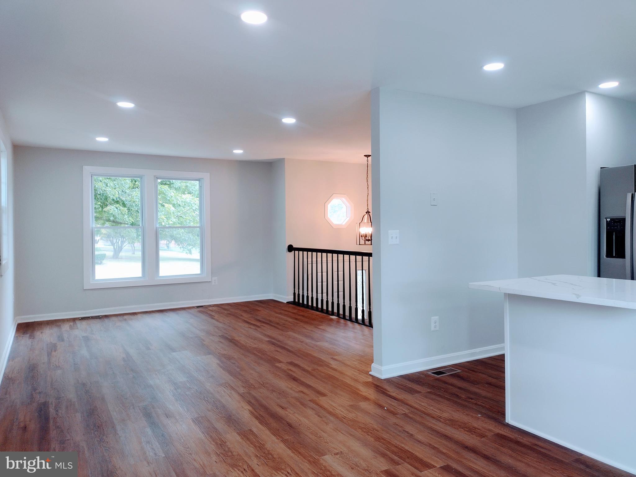 12707 Duckettown Road Laurel, MD 20708 - Photo 4 of 29