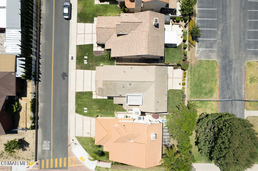 985 Brandon Avenue Simi Valley, CA 93065 - Photo 38 of 40 an aerial view of residential houses with outdoor space and parking