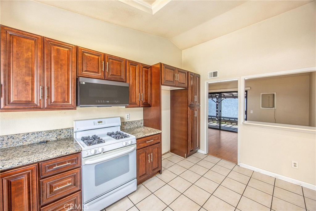 11457 Mt Ritter Street Rancho Cucamonga, CA 91737 - Photo 13 of 30 Gallery Image 13
