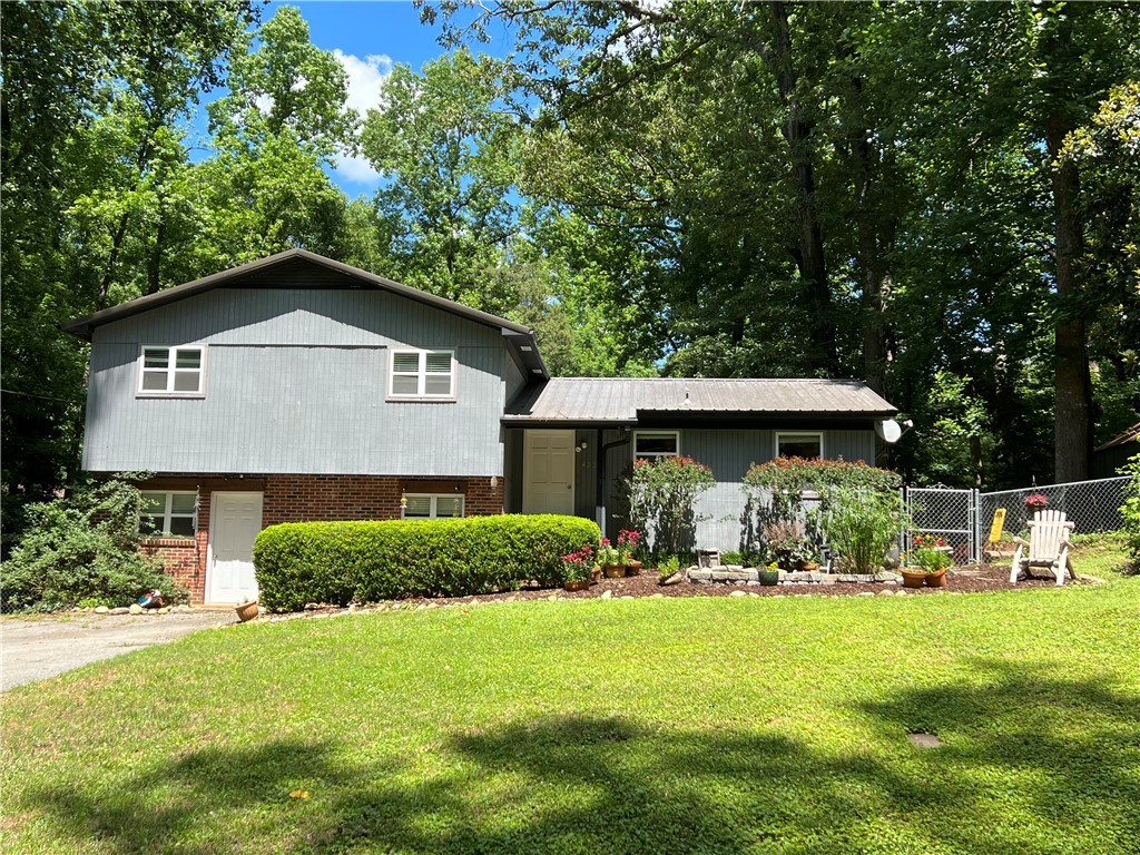 400 Woodland Circle Pendleton, SC 29670 - Photo 1 of 29 Gallery Image 1