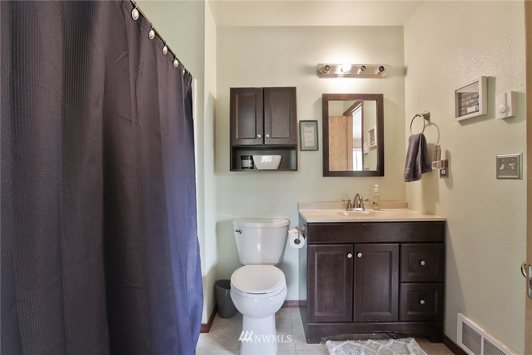12307 Wagner Road Monroe, WA 98272 - Photo 13 of 25