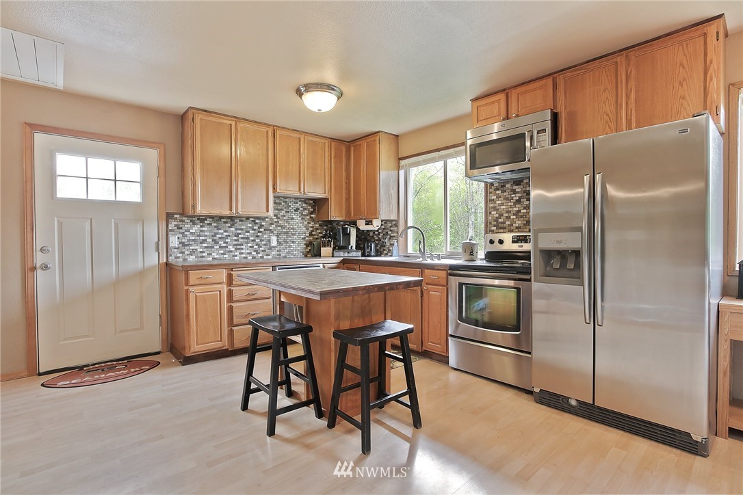 12307 Wagner Road Monroe, WA 98272 - Photo 4 of 25