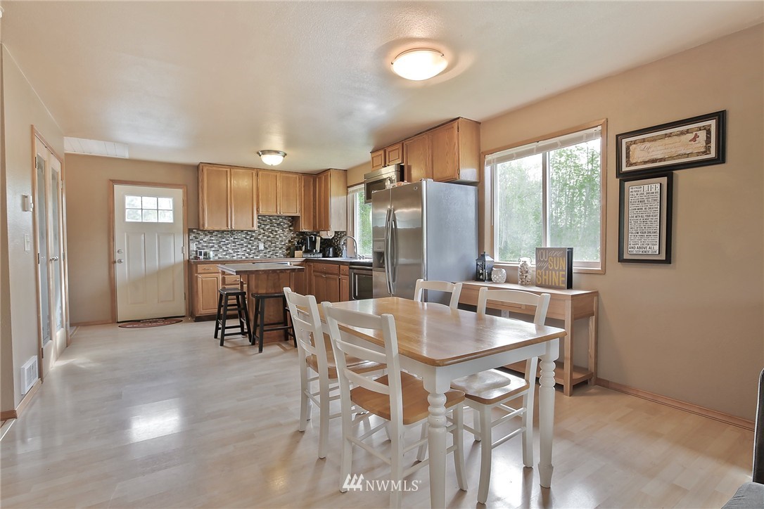 12307 Wagner Road Monroe, WA 98272 - Photo 5 of 25