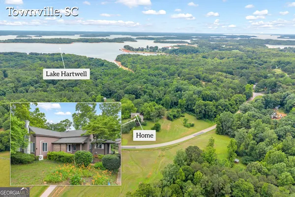 $899,900 | 200 Chenault Road, Townville, SC 29689