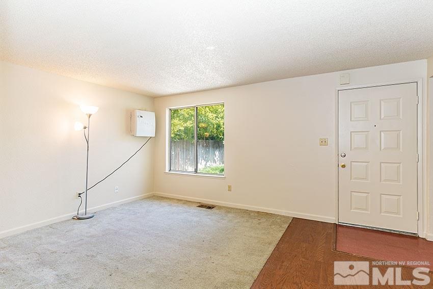 6830 Peppermint Drive Reno, NV 89506 - Photo 4 of 14 Photo 4