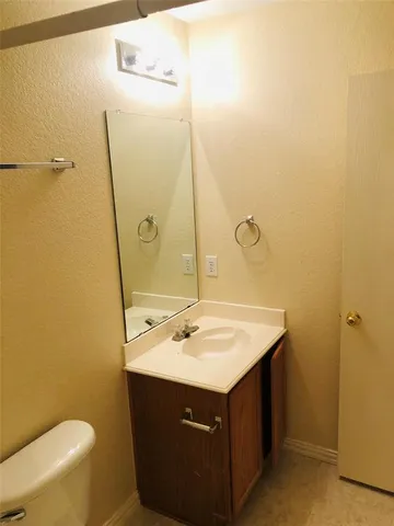 a view of a backyard of the house