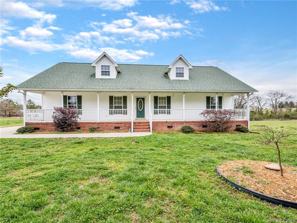 410 Owens Road Clover, SC 29710 - Photo 1 of 34