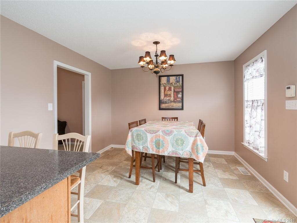 410 Owens Road Clover, SC 29710 - Photo 13 of 34