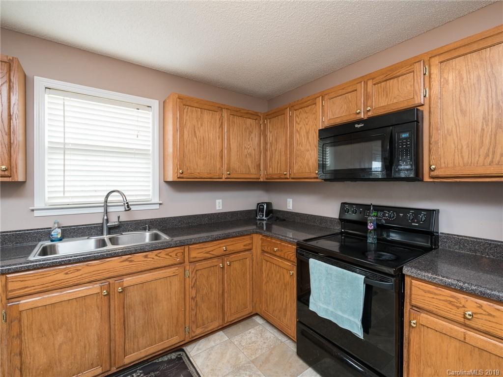 410 Owens Road Clover, SC 29710 - Photo 17 of 34