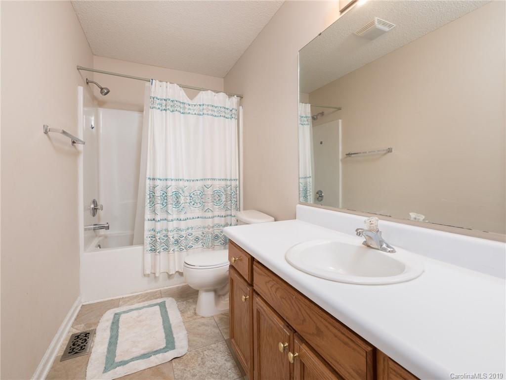410 Owens Road Clover, SC 29710 - Photo 22 of 34