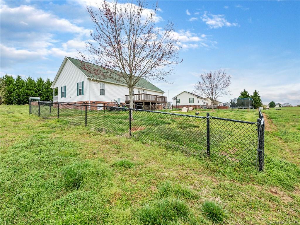 410 Owens Road Clover, SC 29710 - Photo 27 of 34