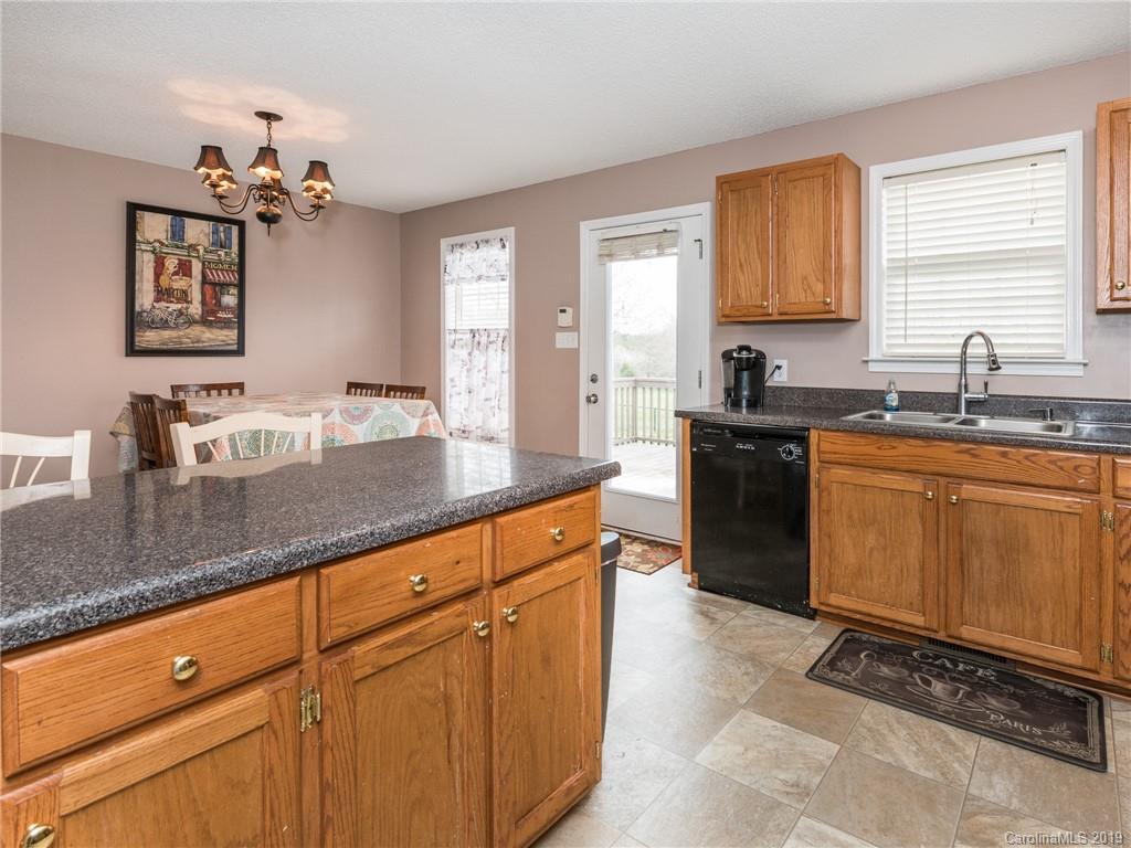 410 Owens Road Clover, SC 29710 - Photo 4 of 34