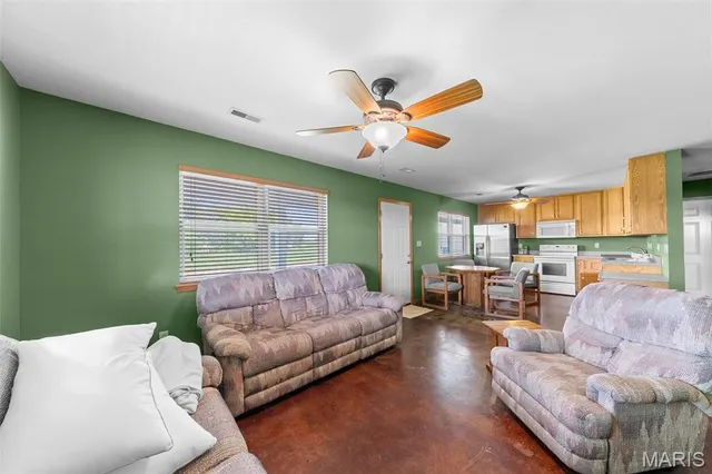 $1,305,525 | 57 Lemaster Road, Wellsville, MO 63384