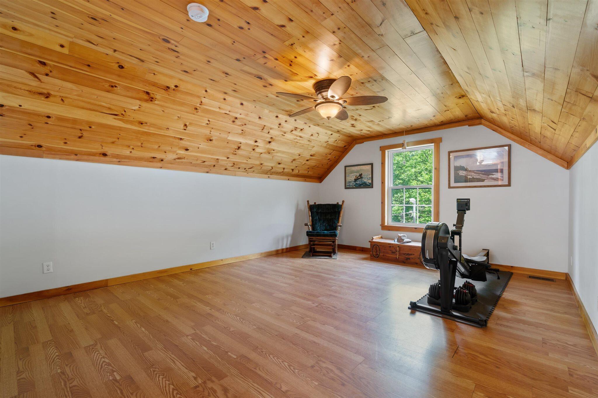 55 Edgewater Lane Bucksport, ME 04416 - Photo 24 of 45 31-2nd Floor
