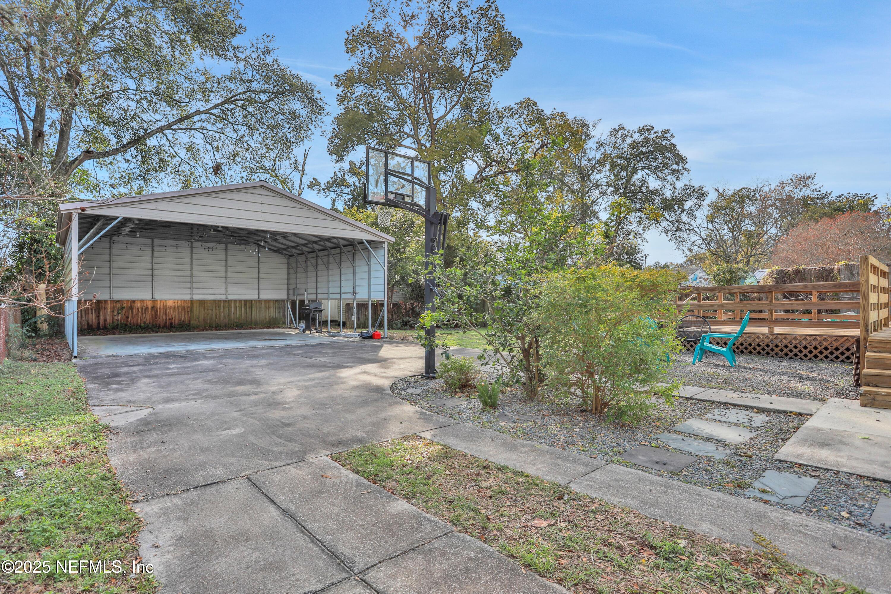 4742 Cambridge Road Jacksonville, FL 32210 - Photo 27 of 40 7O0A6832